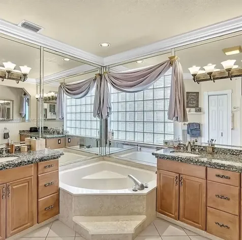 1775 W Eagle Trace Boulevard W Coral Springs FL 33071