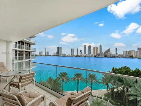 2800 Island Boulevard Aventura FL 33160