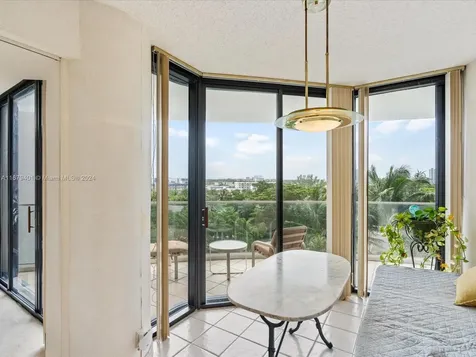 2800 Island Boulevard Aventura FL 33160