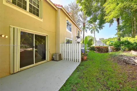 621 Talavera Road Weston FL 33326