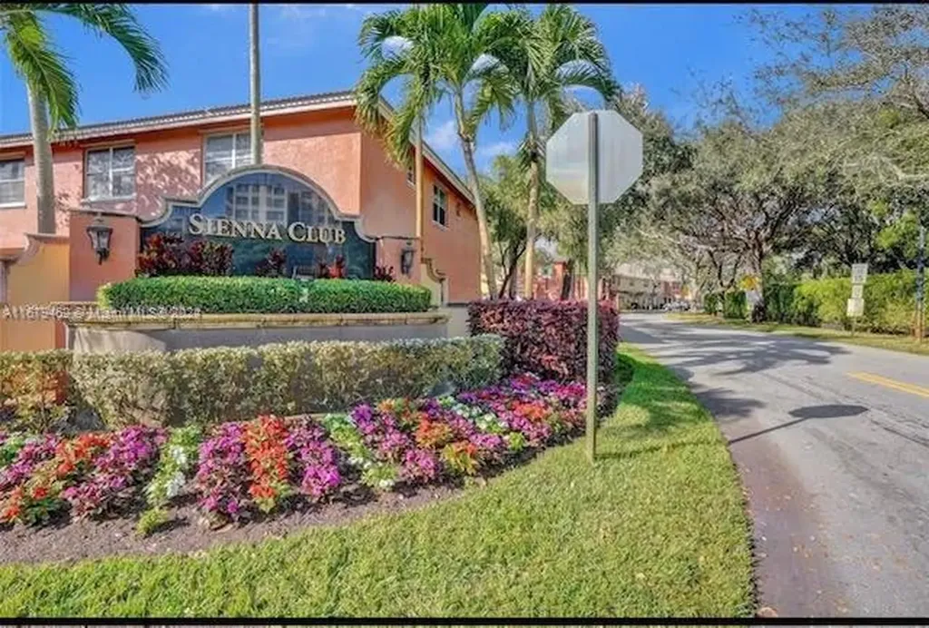 6778 Sienna Club Drive Lauderhill FL 33319