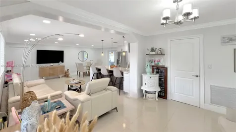 9901 SW 47th Street Miami FL 33165