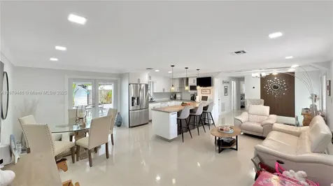9901 SW 47th Street Miami FL 33165