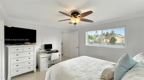 9901 SW 47th Street Miami FL 33165
