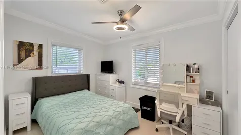 9901 SW 47th Street Miami FL 33165