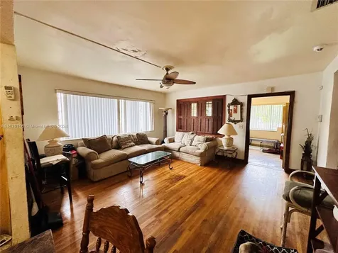 2828 Rodman Street Hollywood FL 33020