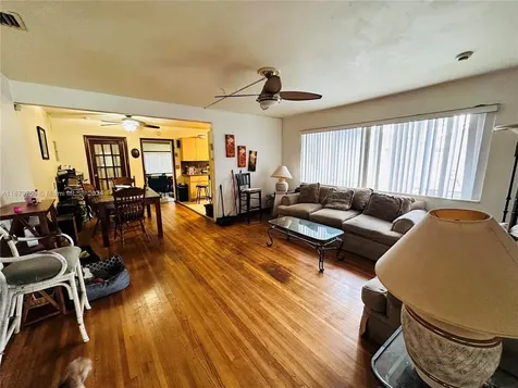 2828 Rodman Street Hollywood FL 33020