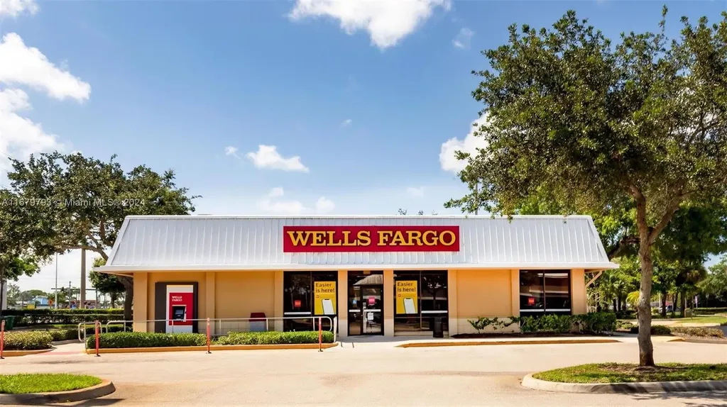 5547 SE Federal Highway Stuart FL 34997