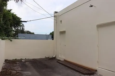 5500 SW 8th Street Coral Gables FL 33134