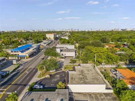 5500 SW 8th Street Coral Gables FL 33134