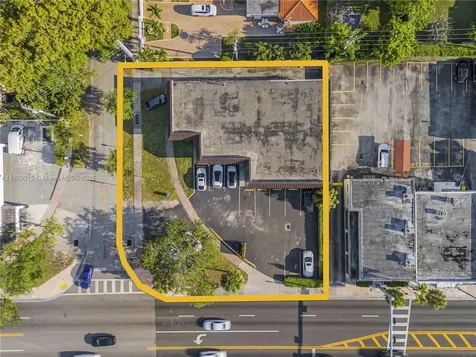 5500 SW 8th Street Coral Gables FL 33134