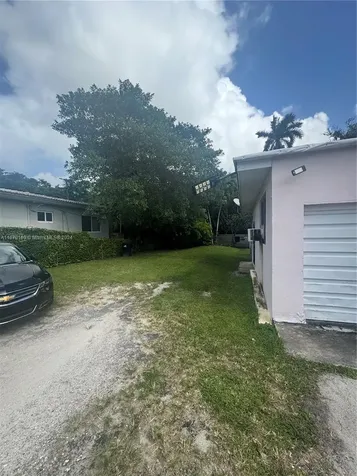 8635 N Miami Avenue El Portal FL 33150