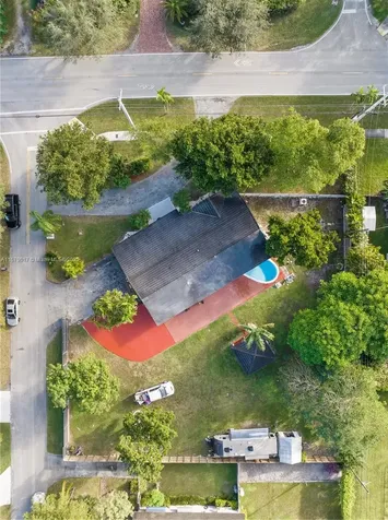 13550 SW 99th Place Miami FL 33176