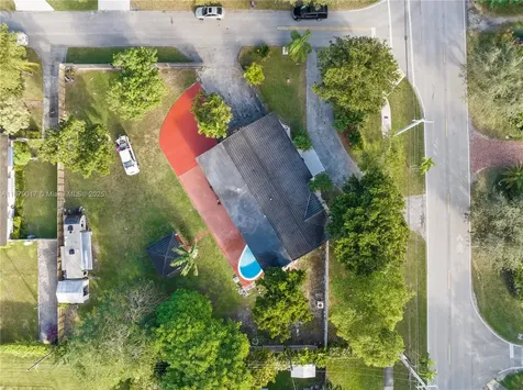 13550 SW 99th Place Miami FL 33176