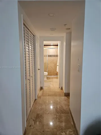 5601 Collins Avenue Miami Beach FL 33140