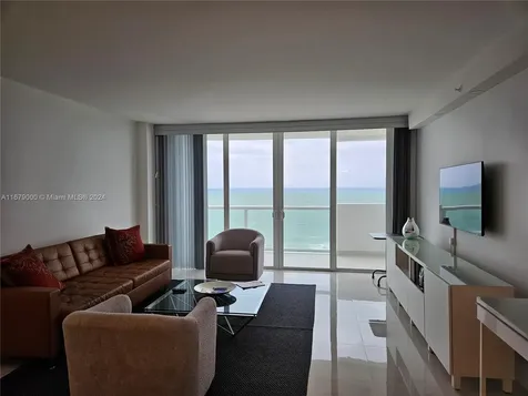 5601 Collins Avenue Miami Beach FL 33140