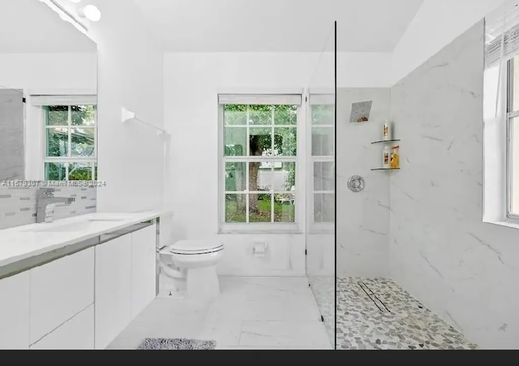 2002 Lake Breeze Court Wellington FL 33414