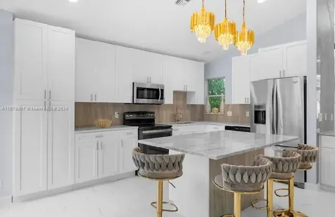 2002 Lake Breeze Court Wellington FL 33414