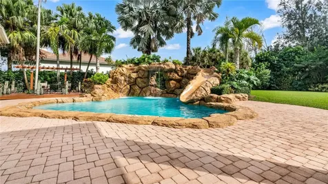 12854 Stonebrook Drive Davie FL 33330