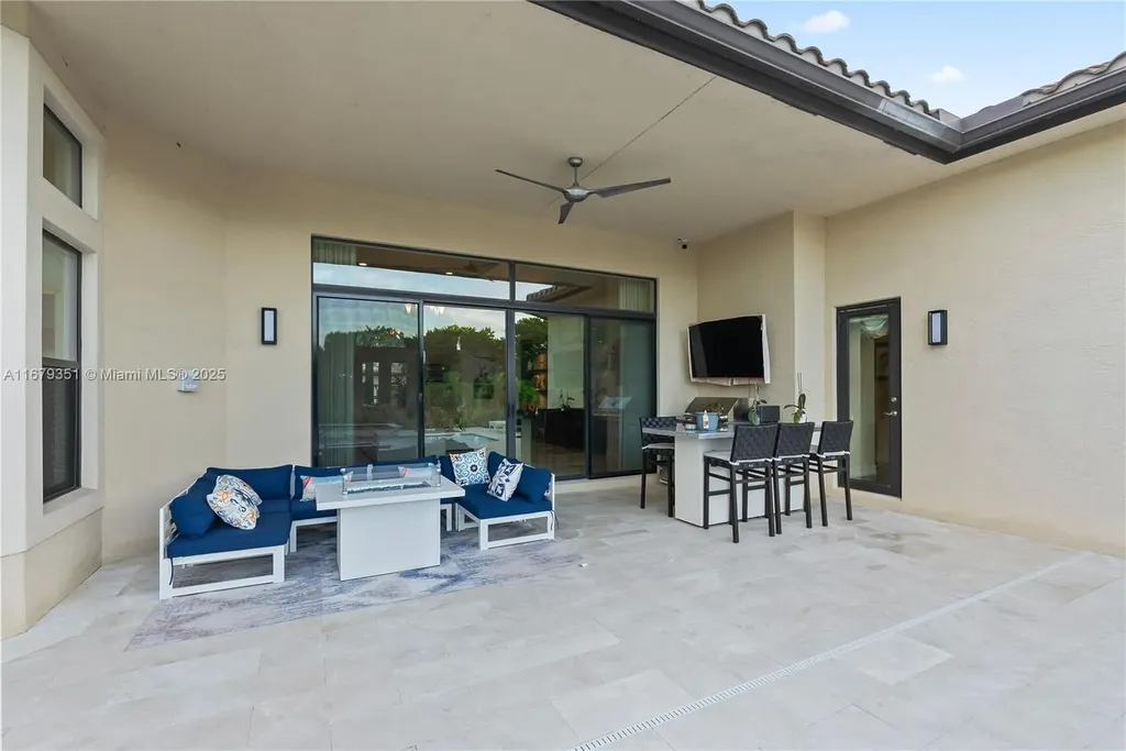 8775 Sydney Harbor Circle Delray Beach FL 33446