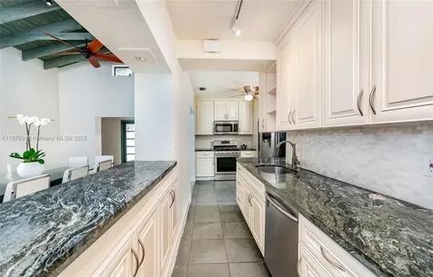 35 W Sunrise Avenue Coral Gables FL 33133