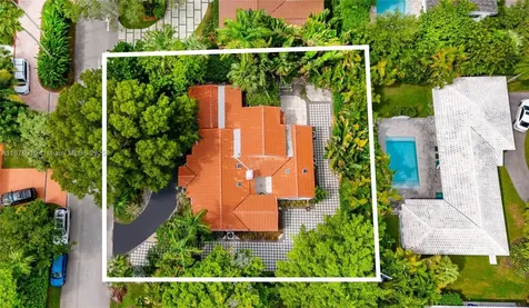 35 W Sunrise Avenue Coral Gables FL 33133