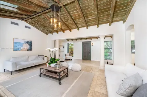 35 W Sunrise Avenue Coral Gables FL 33133