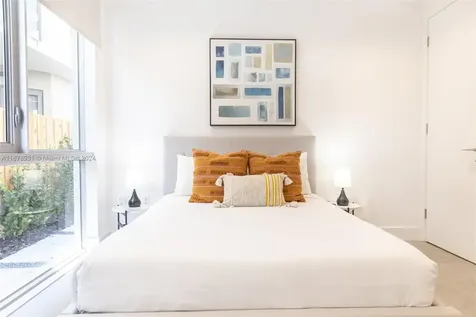 3110 Elizabeth Street Miami FL 33133