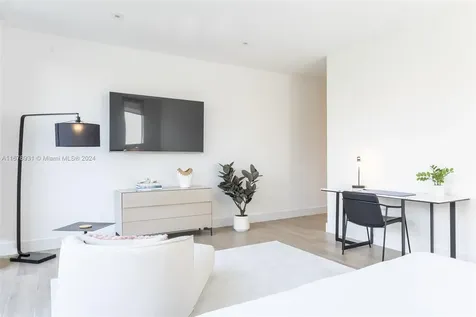 3110 Elizabeth Street Miami FL 33133