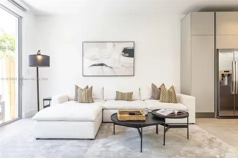 3110 Elizabeth Street Miami FL 33133