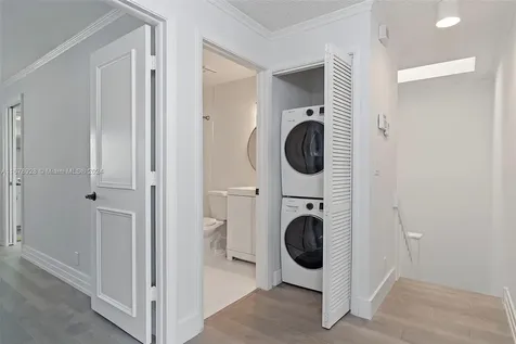 1412 NE 9th Street Fort Lauderdale FL 33304