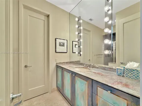 50 Island Drive Key Biscayne FL 33149