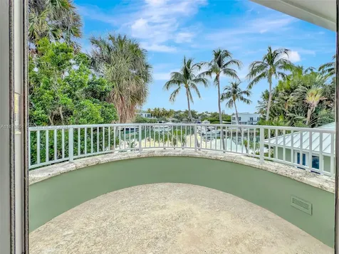 50 Island Drive Key Biscayne FL 33149