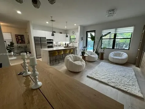 672 NE 191st Street Miami FL 33179