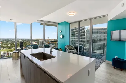 2900 NE 7th Avenue Miami FL 33137