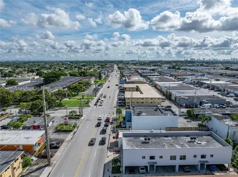 620 W 29th Street Hialeah FL 33012