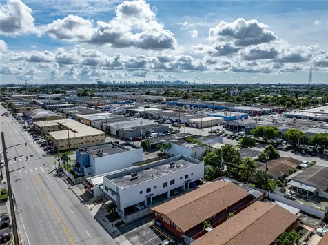620 W 29th Street Hialeah FL 33012