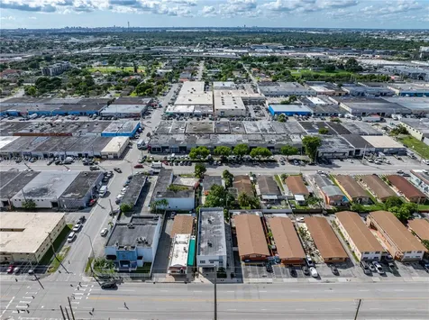 620 W 29th Street Hialeah FL 33012