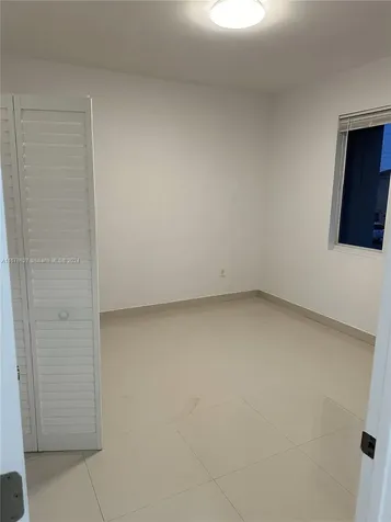 620 W 29th Street Hialeah FL 33012