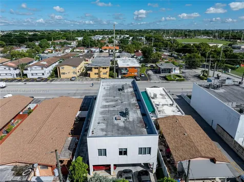 620 W 29th Street Hialeah FL 33012