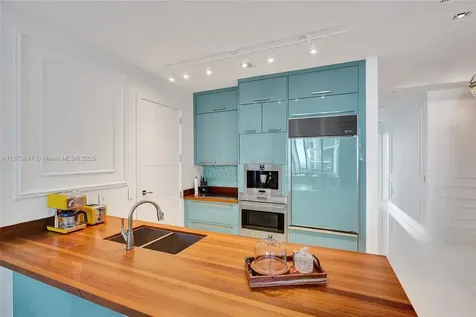 15811 Collins Avenue Sunny Isles Beach FL 33160