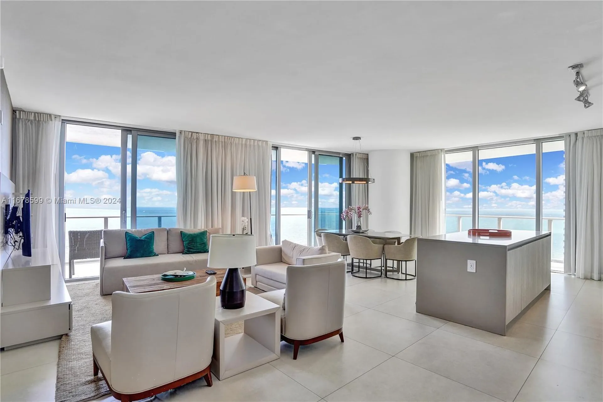 4111 S Ocean Drive Hollywood FL 33019