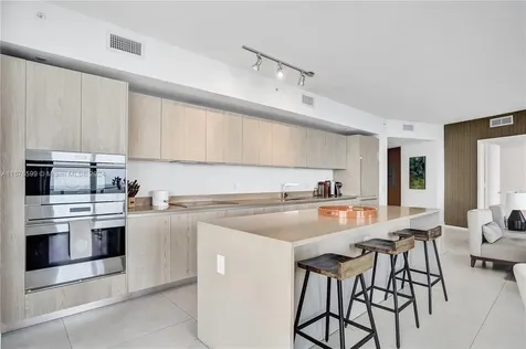 4111 S Ocean Drive Hollywood FL 33019