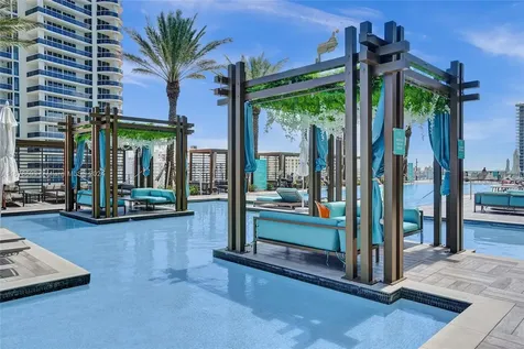 4111 S Ocean Drive Hollywood FL 33019