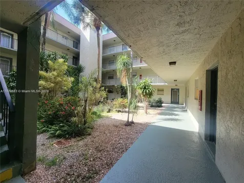 1820 SW 81st Avenue North Lauderdale FL 33068