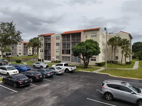 1820 SW 81st Avenue North Lauderdale FL 33068