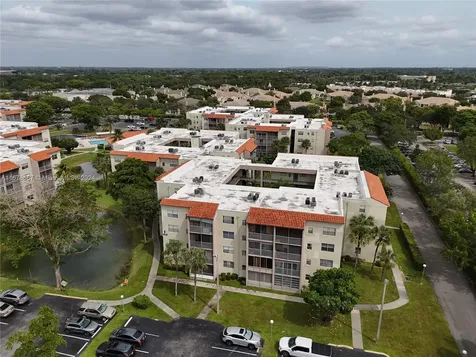 1820 SW 81st Avenue North Lauderdale FL 33068