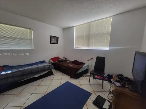 1820 SW 81st Avenue North Lauderdale FL 33068