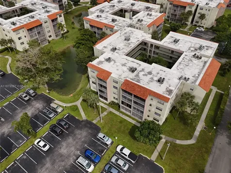 1820 SW 81st Avenue North Lauderdale FL 33068