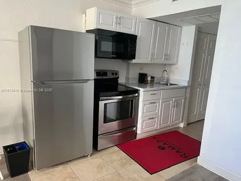 19201 Collins Avenue Sunny Isles Beach FL 33160